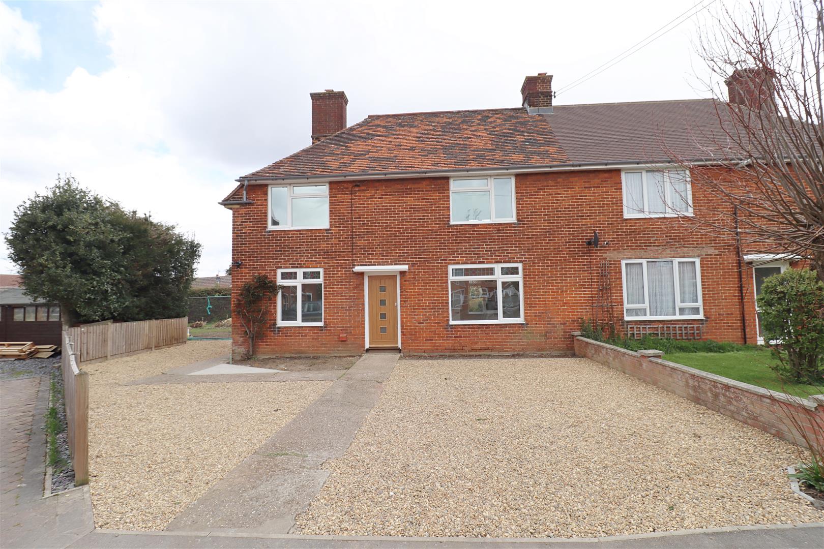 30541516 Bishops Avenue, Braintree