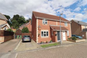 29855454 Sedgefield Way, Braintree