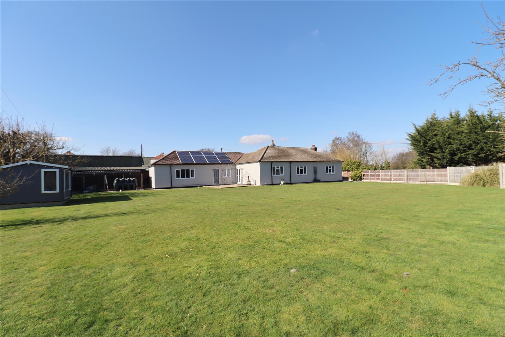 30468884 Braintree Green, Rayne, Braintree