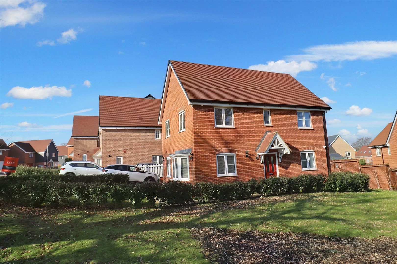 32124260 Phoenix Road, Braintree
