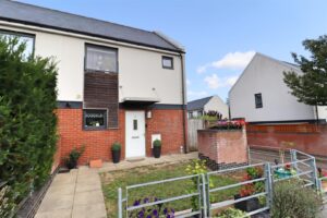 31592017 Bailey Bridge Road, Braintree