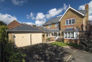 33366752 Cuckoo Way, Great Notley, Braintree