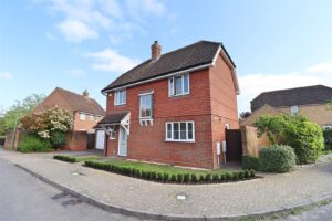 33890979 Long Meadow, Great Notley, Braintree