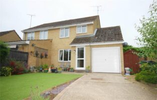 33874614 Wakelin Way, Witham