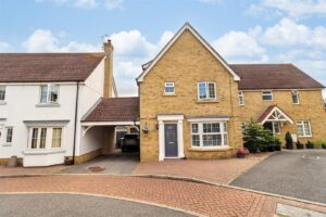 34003533 Crofters Walk, Braintree