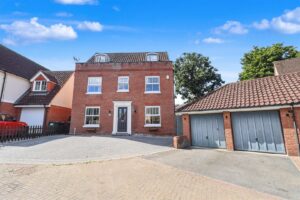 34164218 Church Meadows, Bocking, Braintree