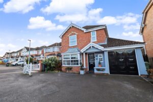 34407334 Crown Meadow, Braintree