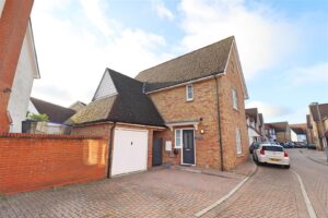 34372050 Tailors Close, Great Notley, Braintree