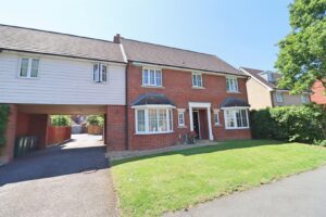 34923856 Queenborough Lane, Great Notley, Braintree