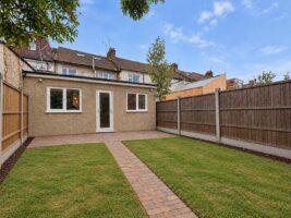 34995855 Cherry Tree Rise, Buckhurst Hill